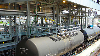 Loading Platform for Tanker Railcars
